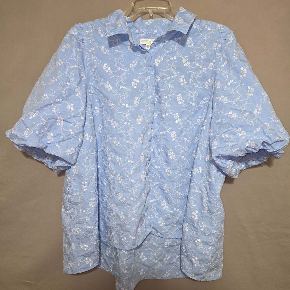 Crown & Ivy Light Blue Floral Embroidered Puff Sleeve Button Down Shirt Size XXL